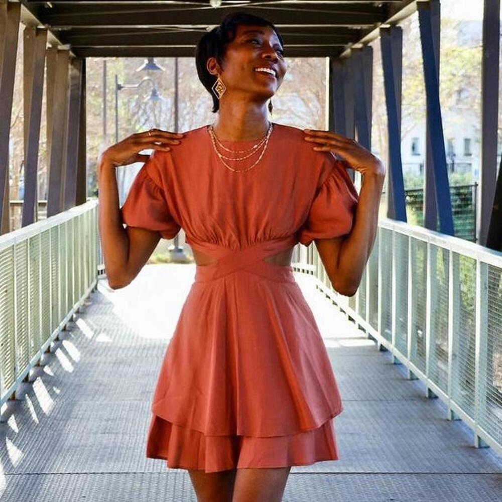 Storia Anthropologie Kenzie mini dress in rose w puff sleeves cottagecore